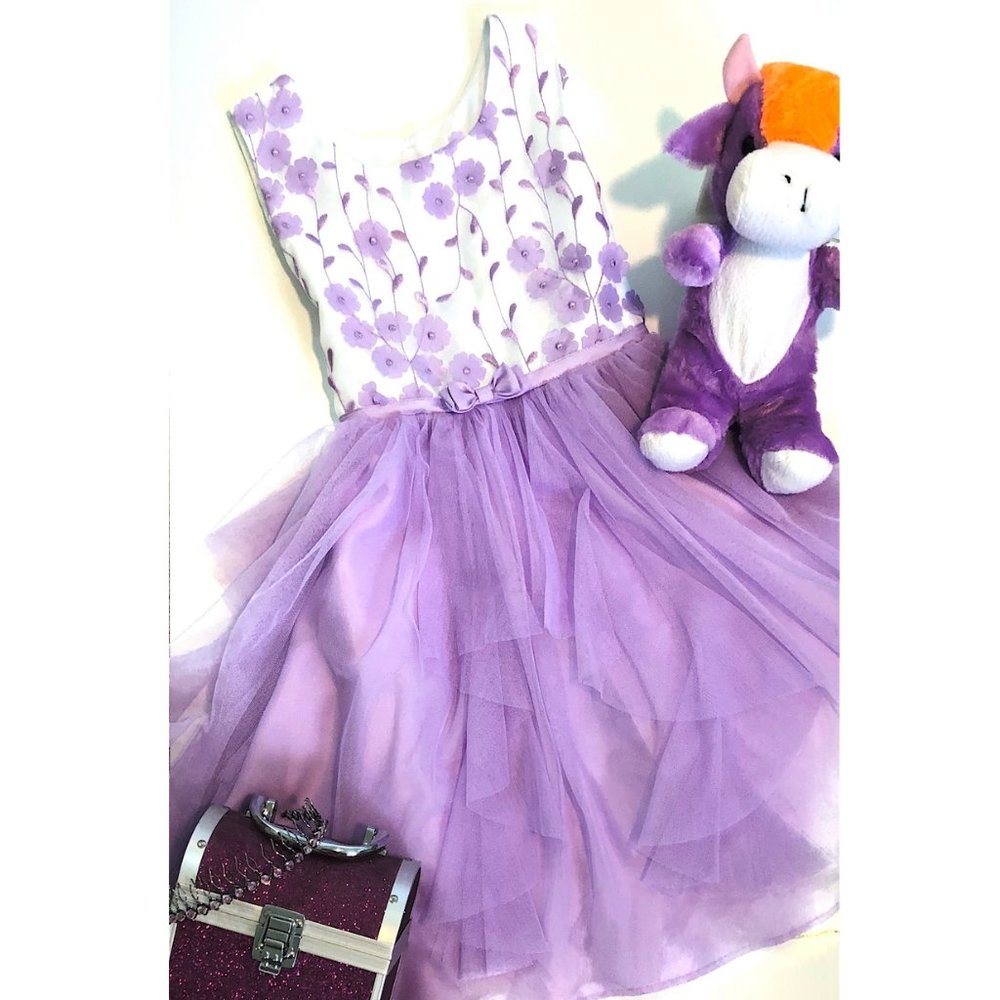 Jona Michelle Purple and White Dress Size 6~COW/CROWN/CHEST NOT INCLUDED!